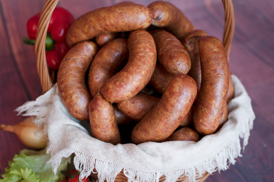 Miestiečių dešrelės (šalto rūkymo)